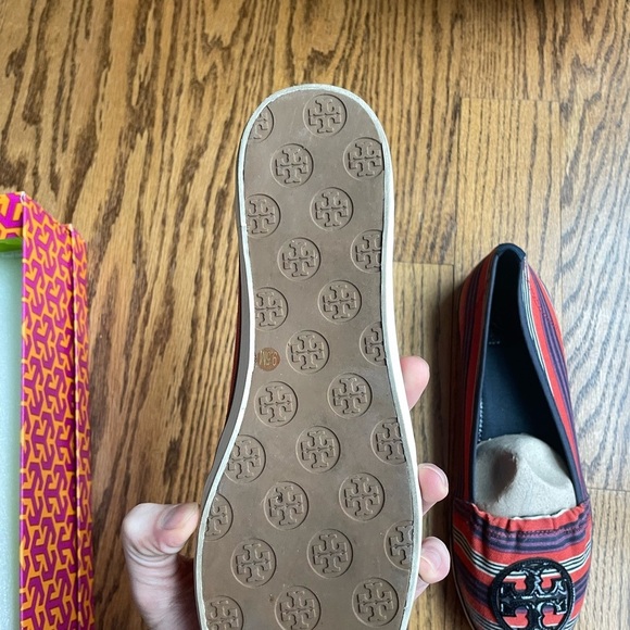 Tory Burch Striped Shoes - Picture 3 of 5